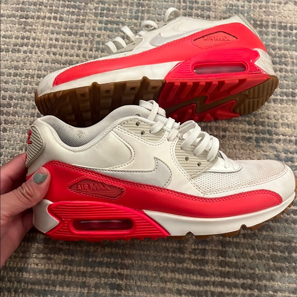 Nike Air Max 90’s White and Red sneakers